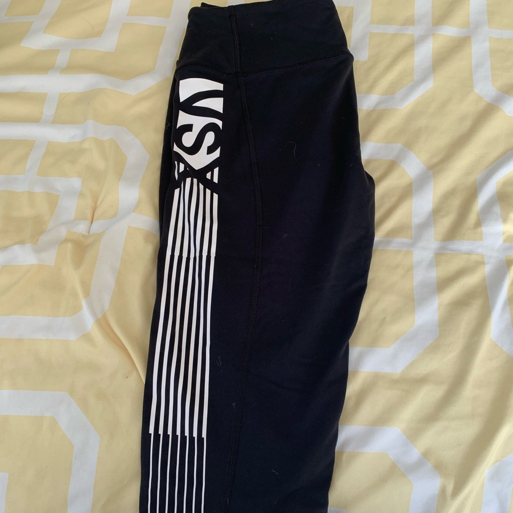 Victoria secret workout leggings